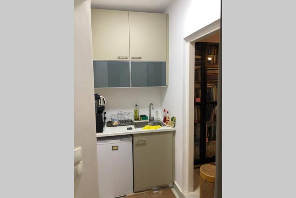 Apartament Exarcheia: Independent Ground Floor House. Ateny Zewnętrze zdjęcie